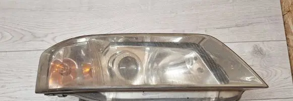 Audi A6 S6 C5 4B Headlight/headlamp 15593000