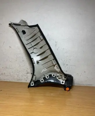 Mercedes-Benz GLC X253 C253 (C) pillar trim A2536906901 C1763