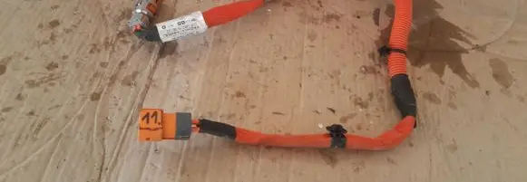 Peugeot 208 II Front door wiring loom/harness boot 9832679380