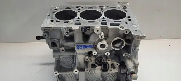 BMW X2 F39 Engine block B38A15A