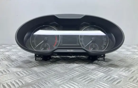 Skoda Octavia Mk3 (5E) Speedometer (instrument cluster) 5E0920780D