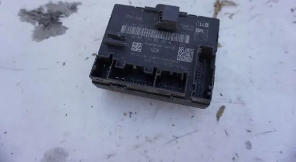 Audi Q2 - Door control unit/module 5Q0959592E