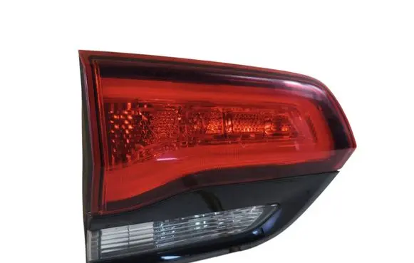 Jeep Grand Cherokee Tailgate rear/tail lights P68142945AE 041816B