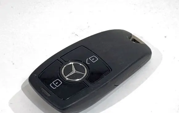 Mercedes-Benz Sprinter W907 W910 Ignition key/card A2479054206