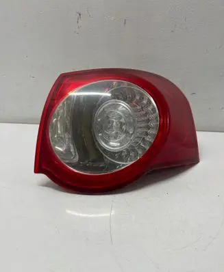 Volkswagen PASSAT B6 Rear/tail lights