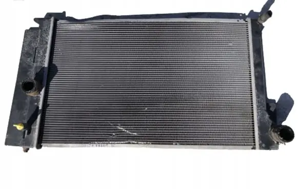 Toyota Auris 150 Coolant radiator 4221336511
