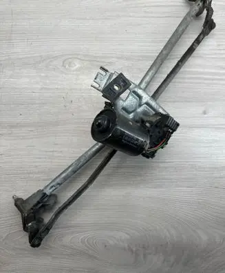 Audi A6 S6 C4 4A Front wiper linkage and motor 0390241330