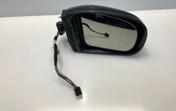 Mercedes-Benz C W203 Front door electric wing mirror