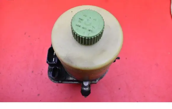 Skoda Roomster (5J) Power steering pump 6Q0423156AB