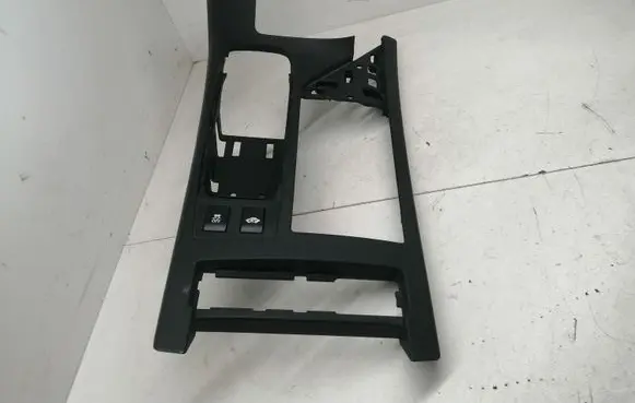 Lexus RX 450H Center console 5882148140