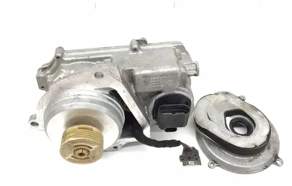 BMW 2 F45 Steering rack mounting bracket 