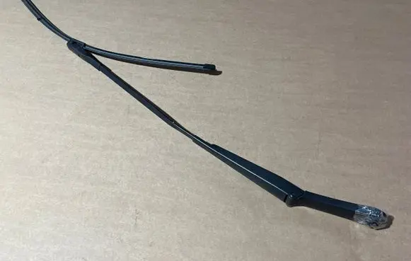 Volkswagen Transporter - Caravelle T6 Front wiper blade arm 7E2955409B