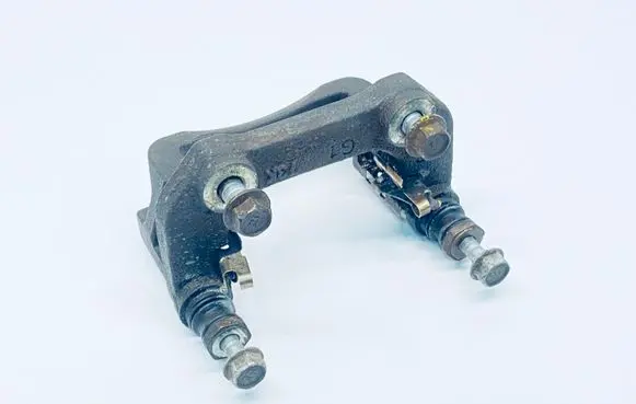 Suzuki SX4 S-Cross Brake caliper pad carrier rear 5540161M00