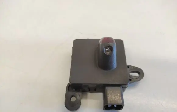 Chrysler 300M Sun solar sensor 04698662G 1179A