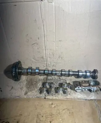 Peugeot 308 Camshaft 757707580
