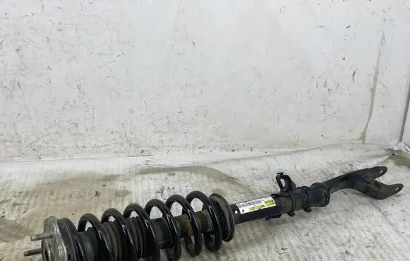 Mercedes-Benz GLC X253 C253 Front shock absorber with coil spring A2533202966