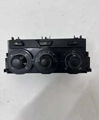 Citroen C3 Climate control unit 400018004 X8032001 S360H130