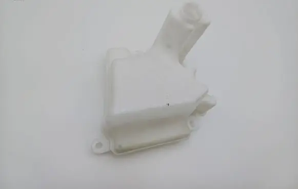 BMW 3 E46 Windshield washer fluid reservoir/tank 7003353