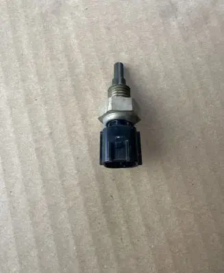 Coolant temperature sensor