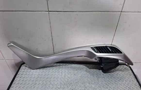 Hyundai i30 Dashboard glove box trim 84795A6000