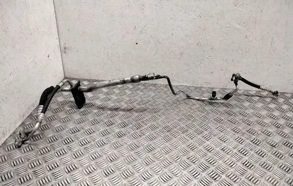 Mercedes-Benz ML W166 Air conditioning (A/C) pipe/hose A1668300100