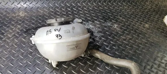 Volkswagen Golf VII Coolant expansion tank/reservoir 5Q0121407F