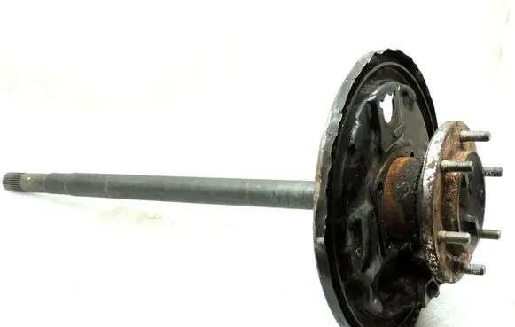 Mitsubishi L200 Rear driveshaft MR331269 MN102847