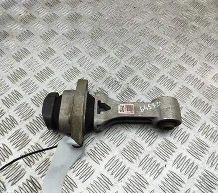 KIA Xceed Engine mount bracket 21950J3000