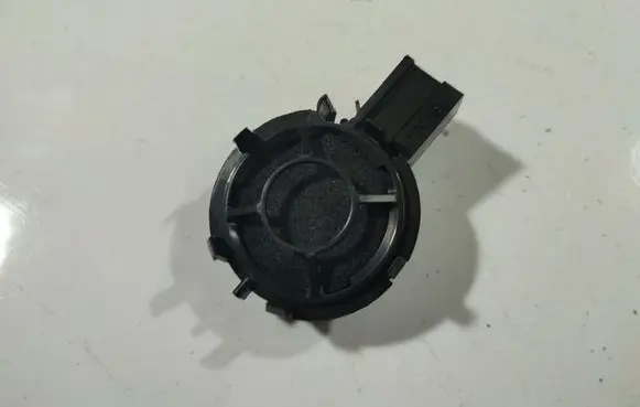 Volvo S40 Front door speaker 30657119
