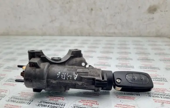 Audi A4 S4 B6 8E 8H Ignition lock 4B0905851C
