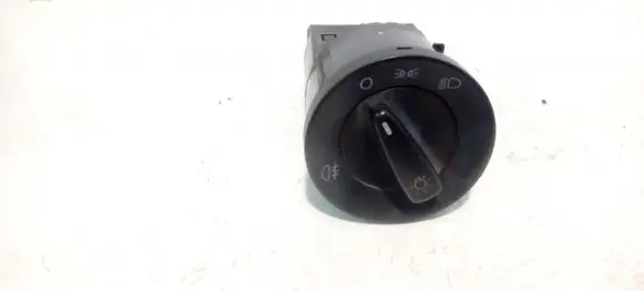 Volkswagen Golf IV Light switch 1C0941531