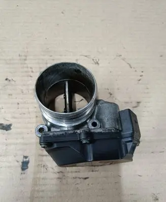 Volkswagen Amarok Throttle valve 03L128063S A2C32356700