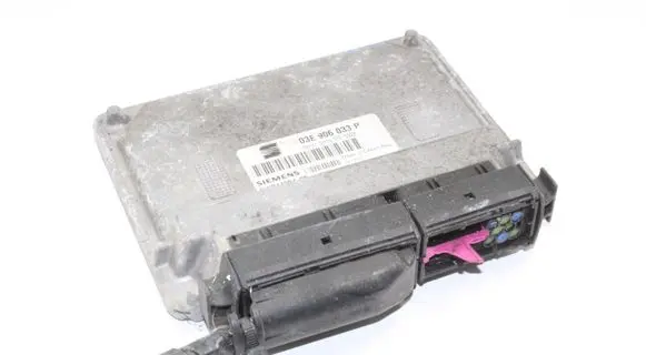 Seat Ibiza III (6L) Engine control unit/module 03E906033P