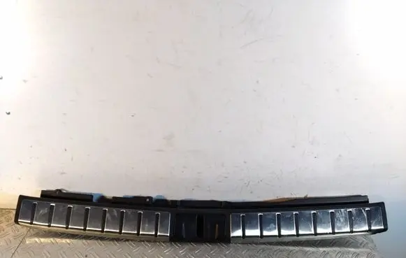 Lexus RX 450H Trunk/boot sill cover protection 583870E080