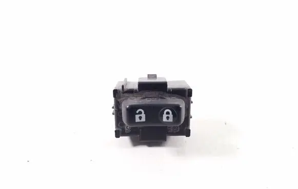 Lexus CT 200H Central locking switch button 8493060070