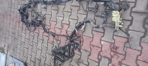 Volvo S60 Engine installation wiring loom