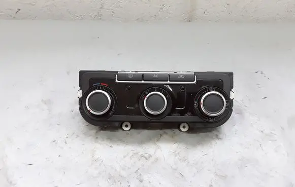 Volkswagen PASSAT B7 Climate control unit 7N0907426K 5HB00975150