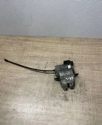 Mercedes-Benz C W203 Loading door lock 