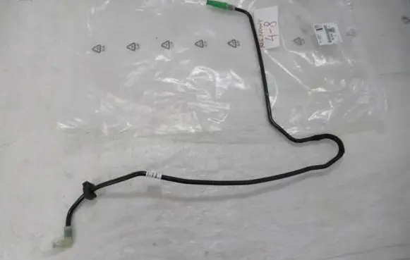 Peugeot 308 Clutch pipe/line 9806927980