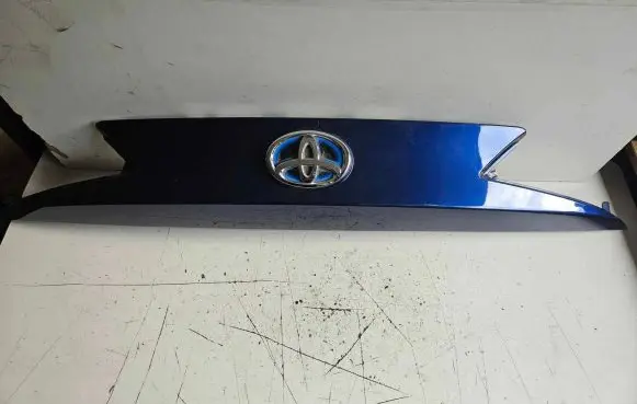 Toyota Auris E180 Speedometer (instrument cluster) 76811-02830