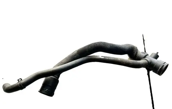 Audi A4 S4 B6 8E 8H Heater radiator pipe/hose 8E0121049