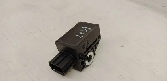 Honda CR-V Airbag deployment crash/impact sensor 77970T2AA010M4