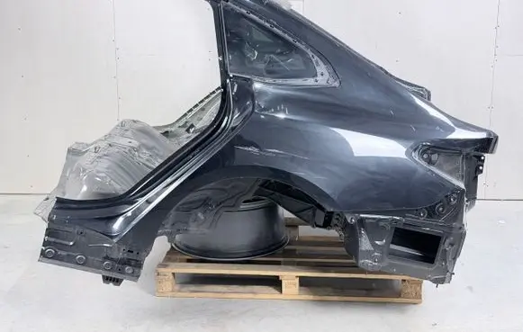 BMW i4 Rear quarter panel