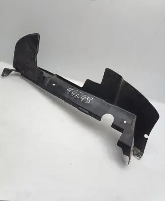 Chrysler 300 - 300C Intercooler air guide/duct channel 04806236AC