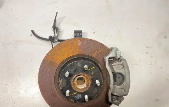 Hyundai Tucson LM Front wheel hub spindle knuckle