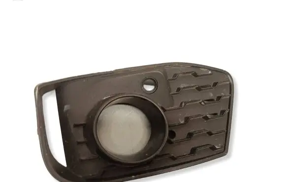 BMW 2 F46 Front fog light trim/grill 8068865 5111 19593510
