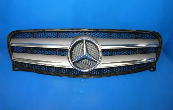 Mercedes-Benz GLA W156 Front grill