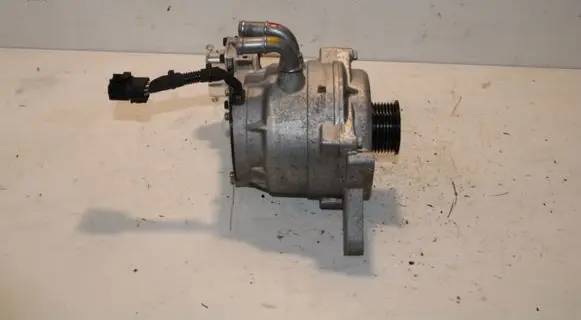 KIA Niro Generator/alternator 37390-03900