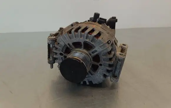 Mercedes-Benz E W212 Generator/alternator FG18S012 000261339 387897