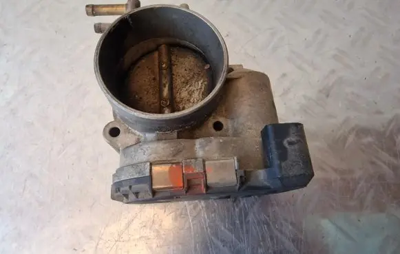 Audi A6 S6 C5 4B Throttle valve 078133062B